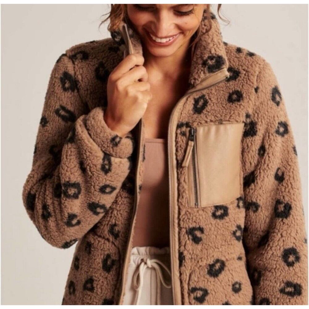 Abercrombie & Fitch Tan and Black Fleece Jacket